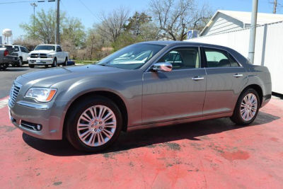 2012 Chrysler 300 Limited