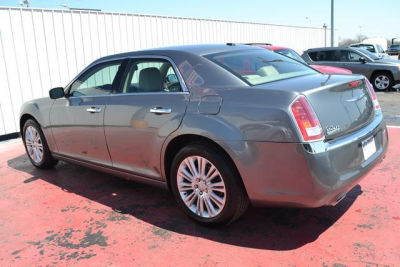 2012 Chrysler 300 Limited