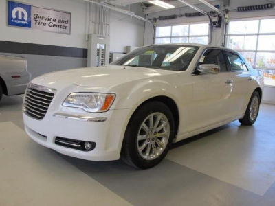 2012 Chrysler 300  Limited
