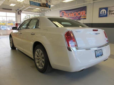 2012 Chrysler 300  Limited