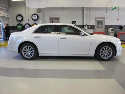 2012 Chrysler 300  Limited