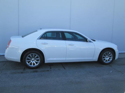 2011 Chrysler 300  Limited