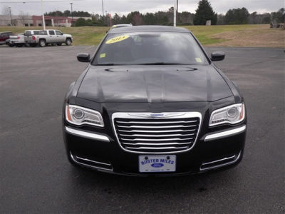 2013 Chrysler 300 Base