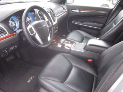 2012 Chrysler 300  Limited
