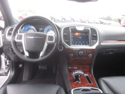 2012 Chrysler 300  Limited
