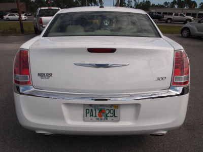 2012 Chrysler 300 Limited