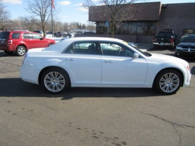 2012 Chrysler 300 Limited