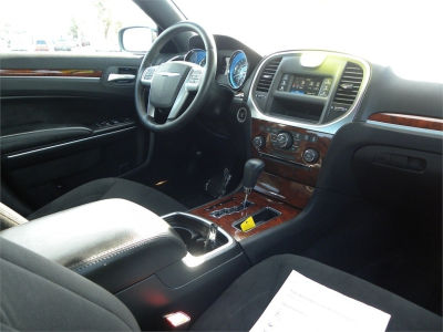2012 Chrysler 300 Base