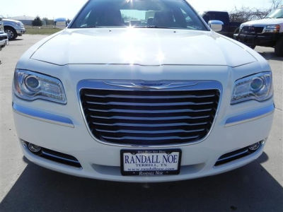 2012 Chrysler 300  Limited
