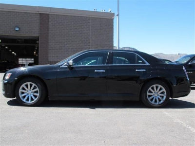 2012 Chrysler 300 Limited