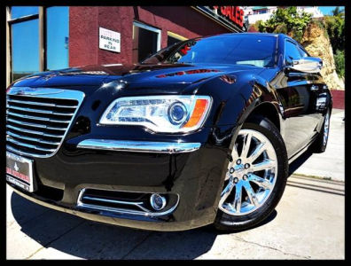 2012 Chrysler 300 Limited