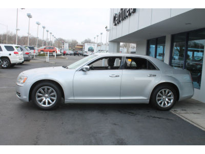 2012 Chrysler 300  Limited