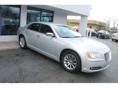 2012 Chrysler 300  Limited
