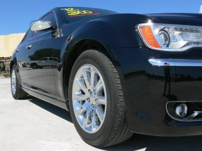 2012 Chrysler 300  Limited