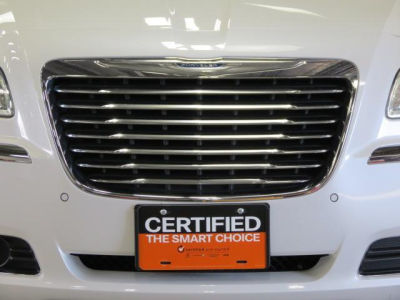 2011 Chrysler 300  Limited