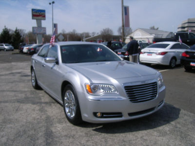 2012 Chrysler 300  Limited