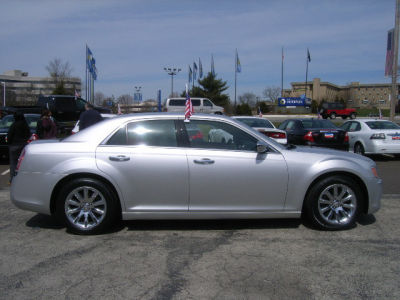 2012 Chrysler 300  Limited