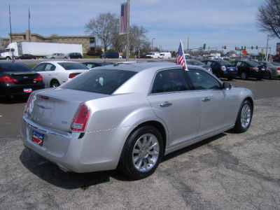 2012 Chrysler 300  Limited