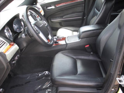2012 Chrysler 300  Limited