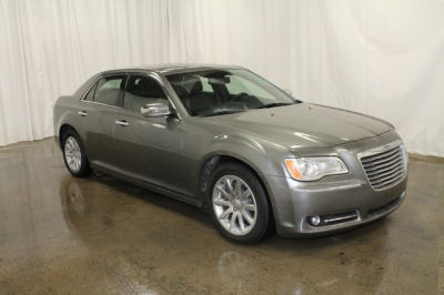 2012 Chrysler 300 Limited