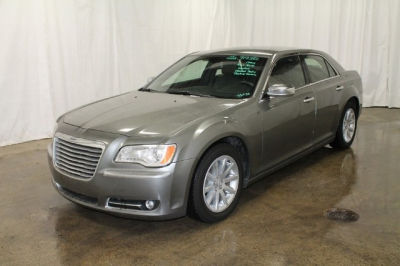 2012 Chrysler 300 Limited