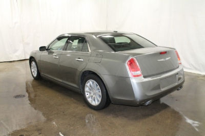 2012 Chrysler 300 Limited