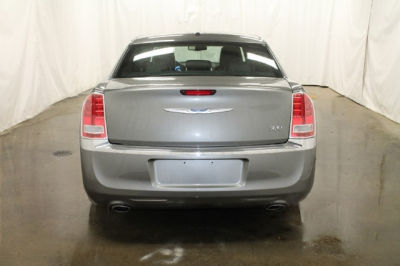2012 Chrysler 300 Limited