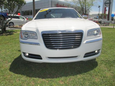 2012 Chrysler 300  Limited