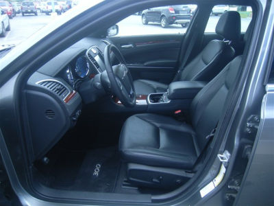 2012 Chrysler 300  Limited