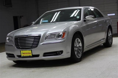 2012 Chrysler 300  300C