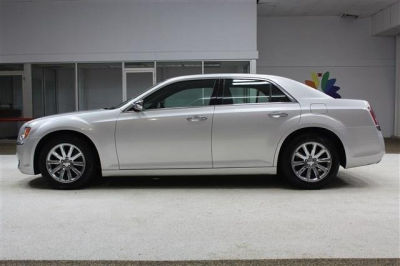 2012 Chrysler 300  300C