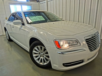 2013 Chrysler 300  Base