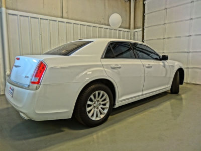 2013 Chrysler 300 Base