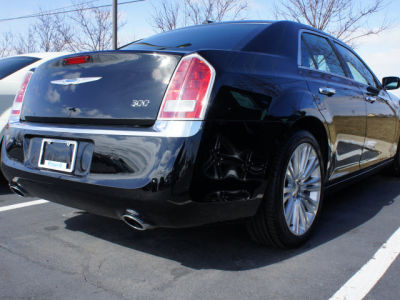 2012 Chrysler 300 Limited