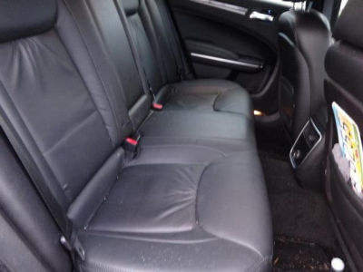2011 Chrysler 300  Limited