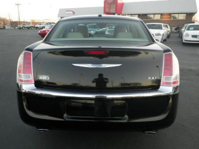 2012 Chrysler 300  Limited