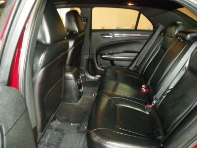 2011 Chrysler 300