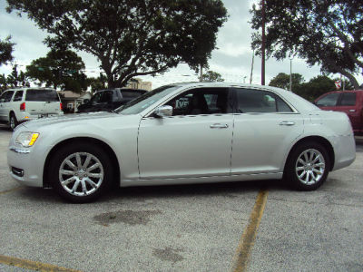 2012 Chrysler 300  Limited