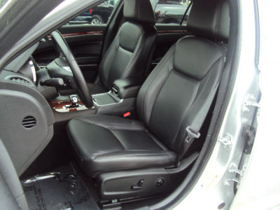 2012 Chrysler 300  Limited