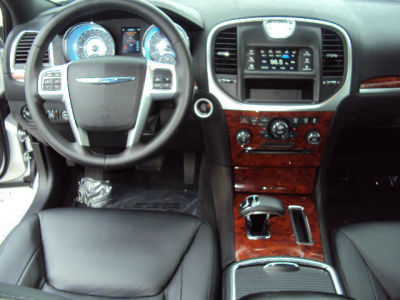 2012 Chrysler 300  Limited