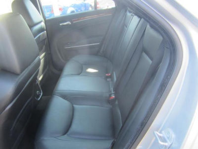 2012 Chrysler 300 Limited