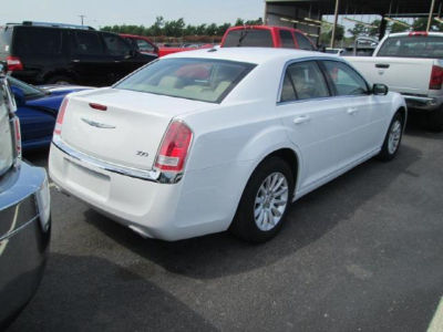 2013 Chrysler 300 Base