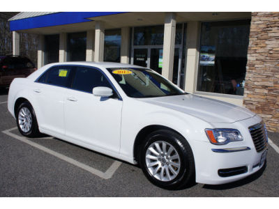 2013 Chrysler 300  Base