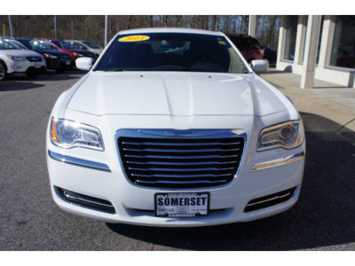 2013 Chrysler 300 Base