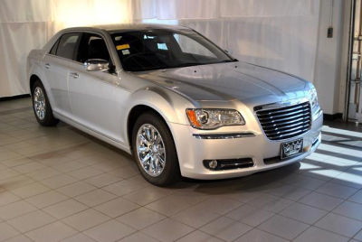 2011 Chrysler 300  Limited