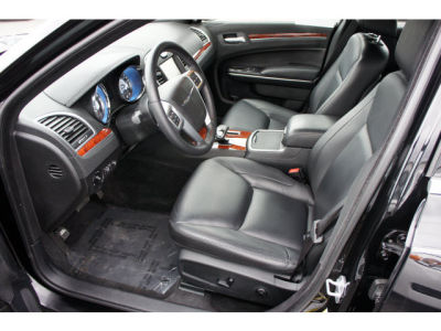 2012 Chrysler 300 Limited