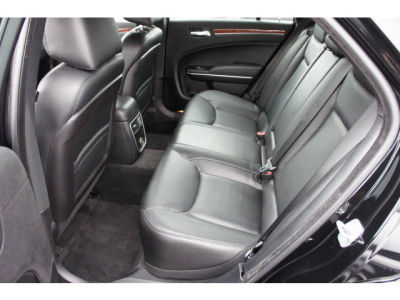 2012 Chrysler 300 Limited