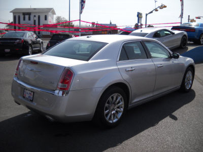 2012 Chrysler 300  Limited