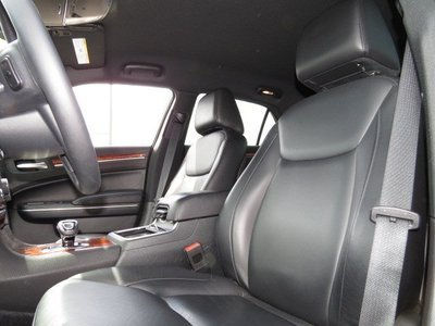 2013 Chrysler 300  Base