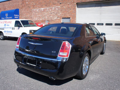 2011 Chrysler 300 Limited